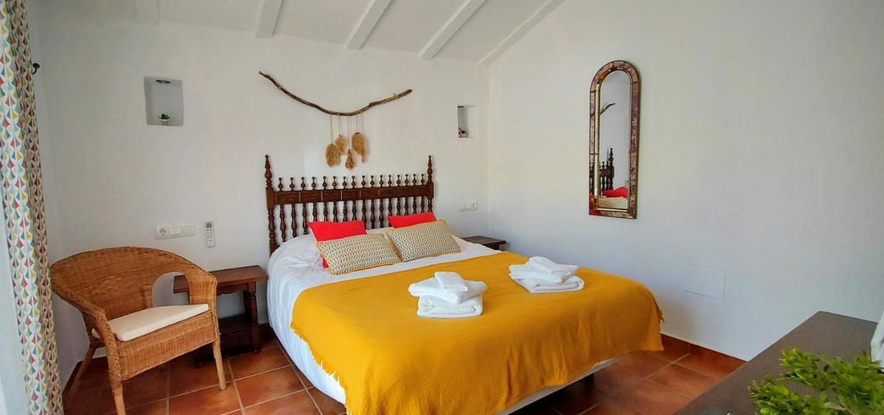 Finca La Meica Bed&Breakfast Casabermeja Exterior photo
